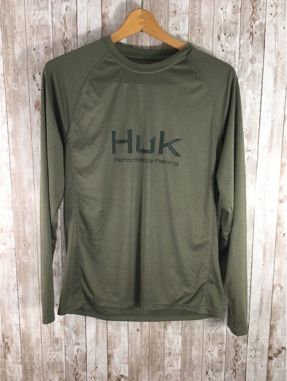Huk Perfomance Fishing Men’s Shirt Size Small Long Sleeve Army Green LOGO